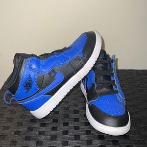 Air Jordan 1 Mid ALT PS 'Hyper Royal' – Size US 13 Y